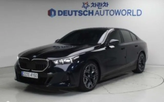 인천중고차경매 5시리즈 (G60) 530e xDrive 매물 사진 6 - 2025/10 19,150km